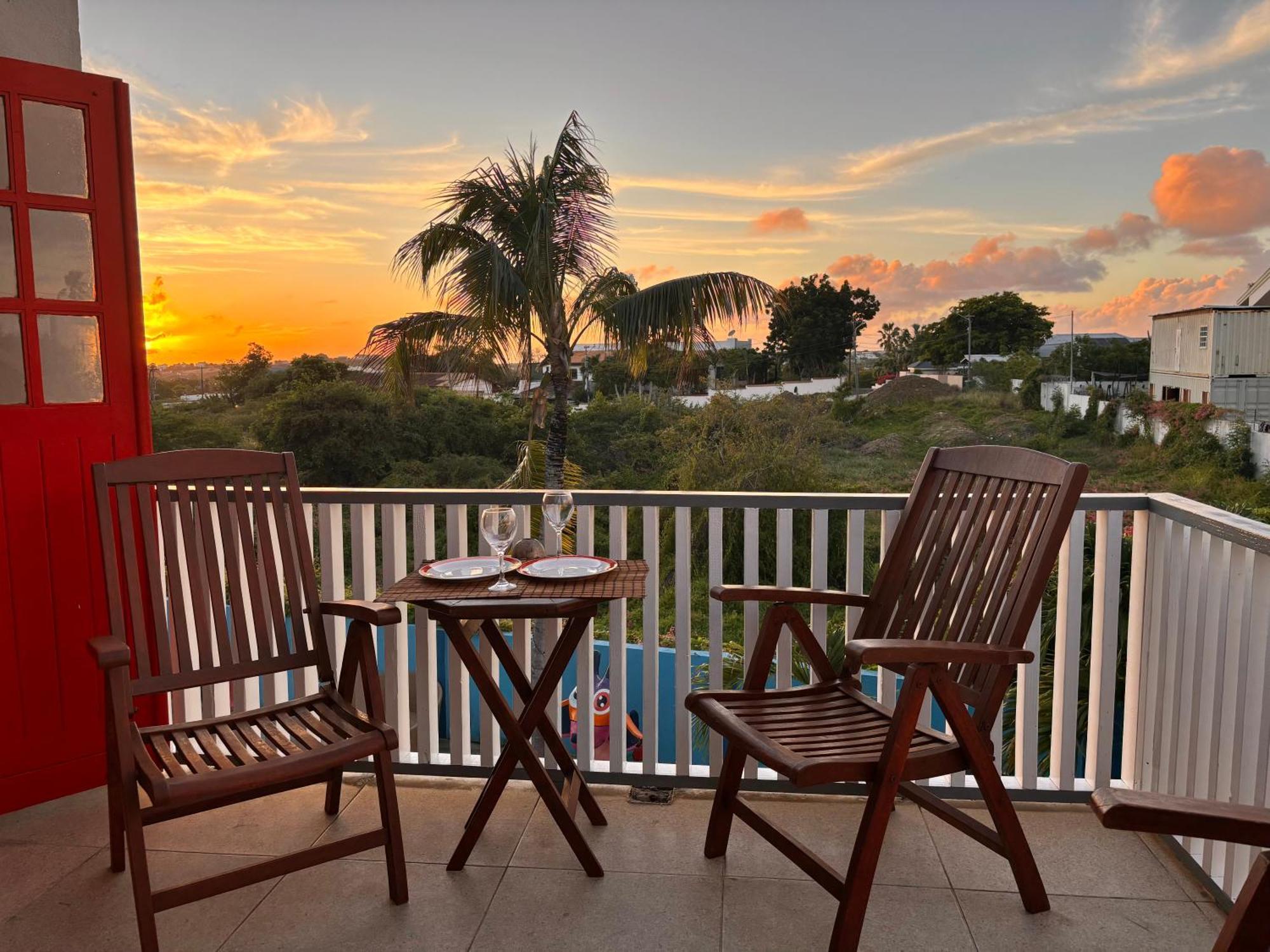 Advantage Apartments Curacao ウィレムスタッド エクステリア 写真